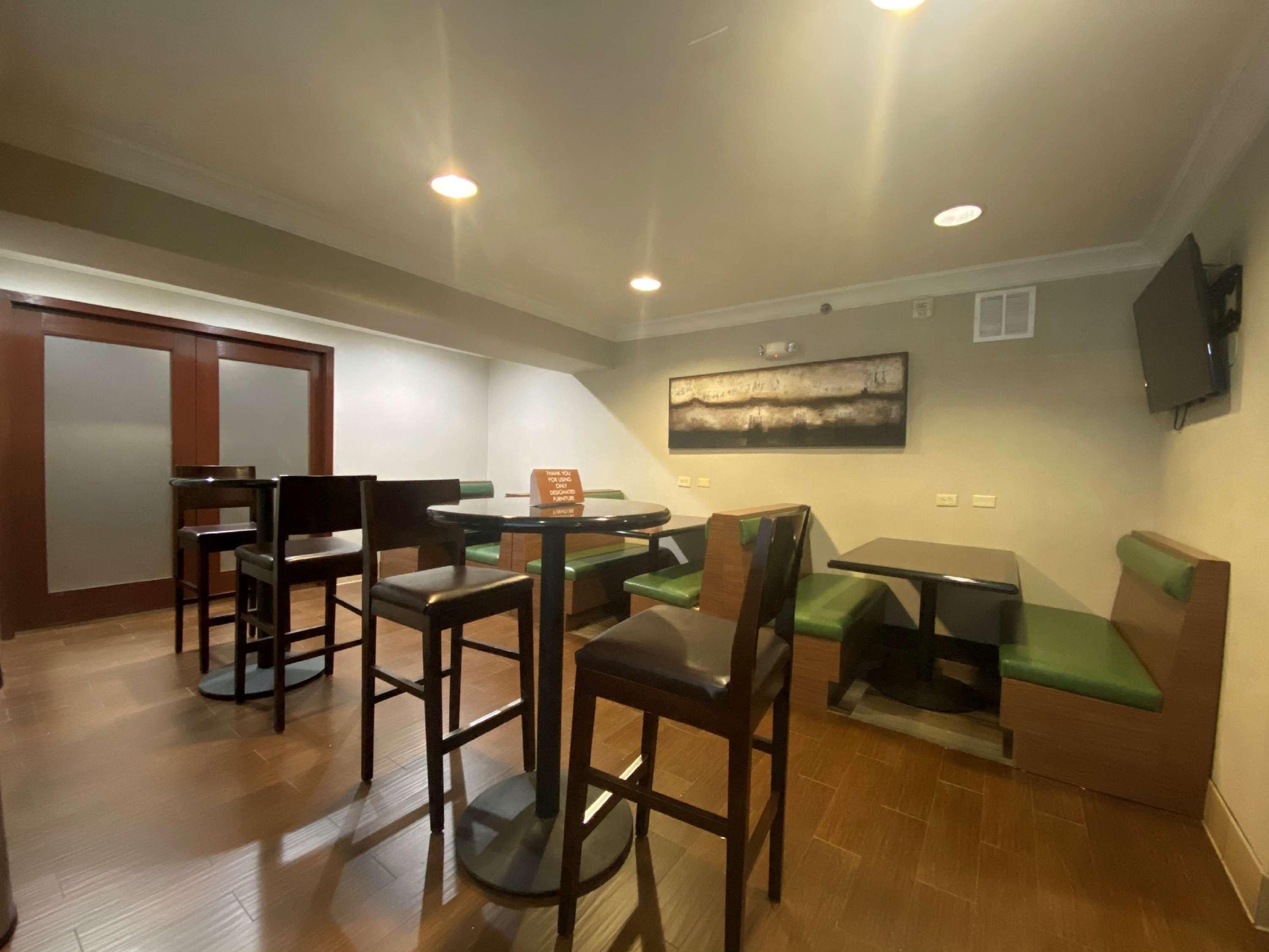 Surestay Hotel By Best Western Ontario Airport Extérieur photo