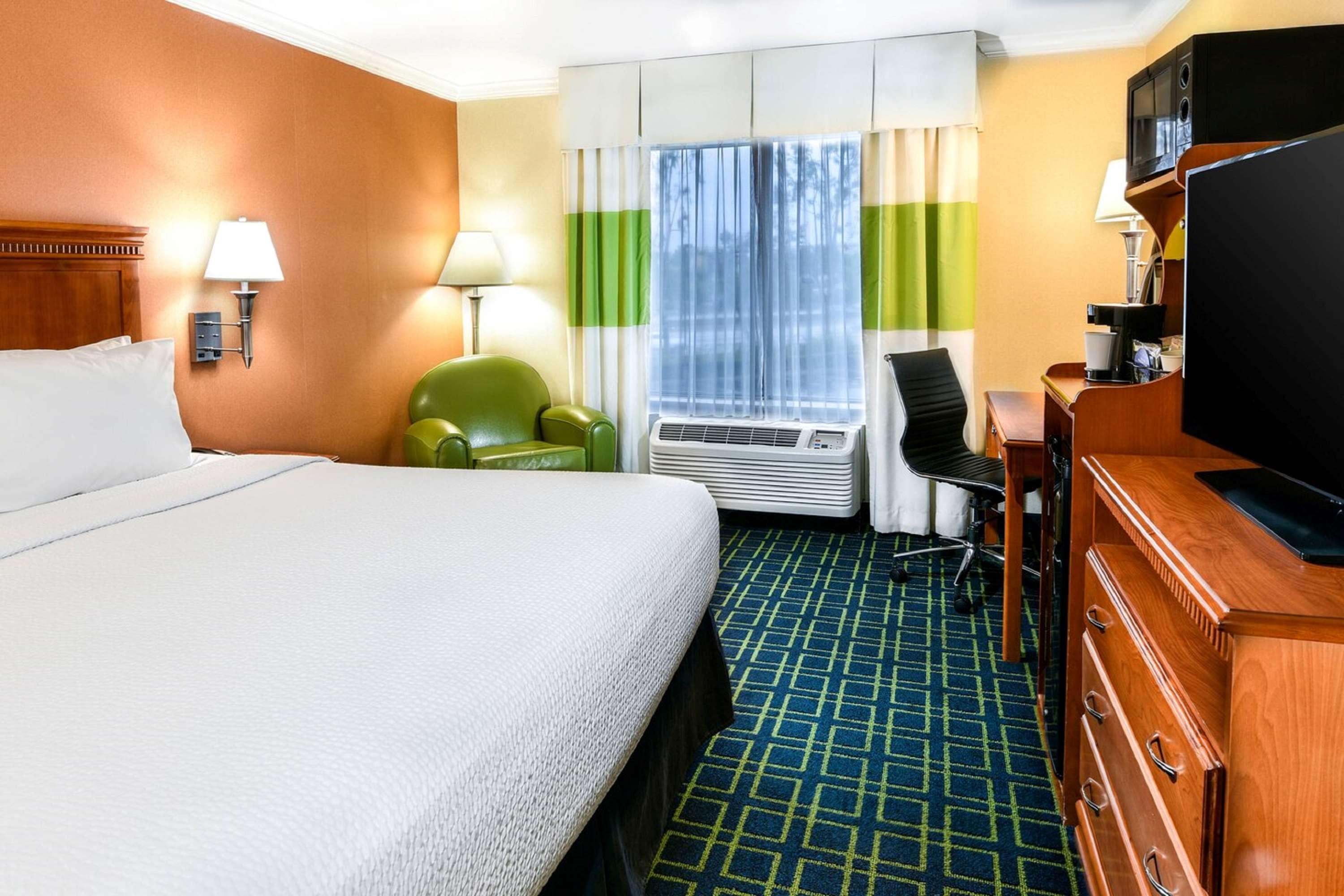 Surestay Hotel By Best Western Ontario Airport Extérieur photo