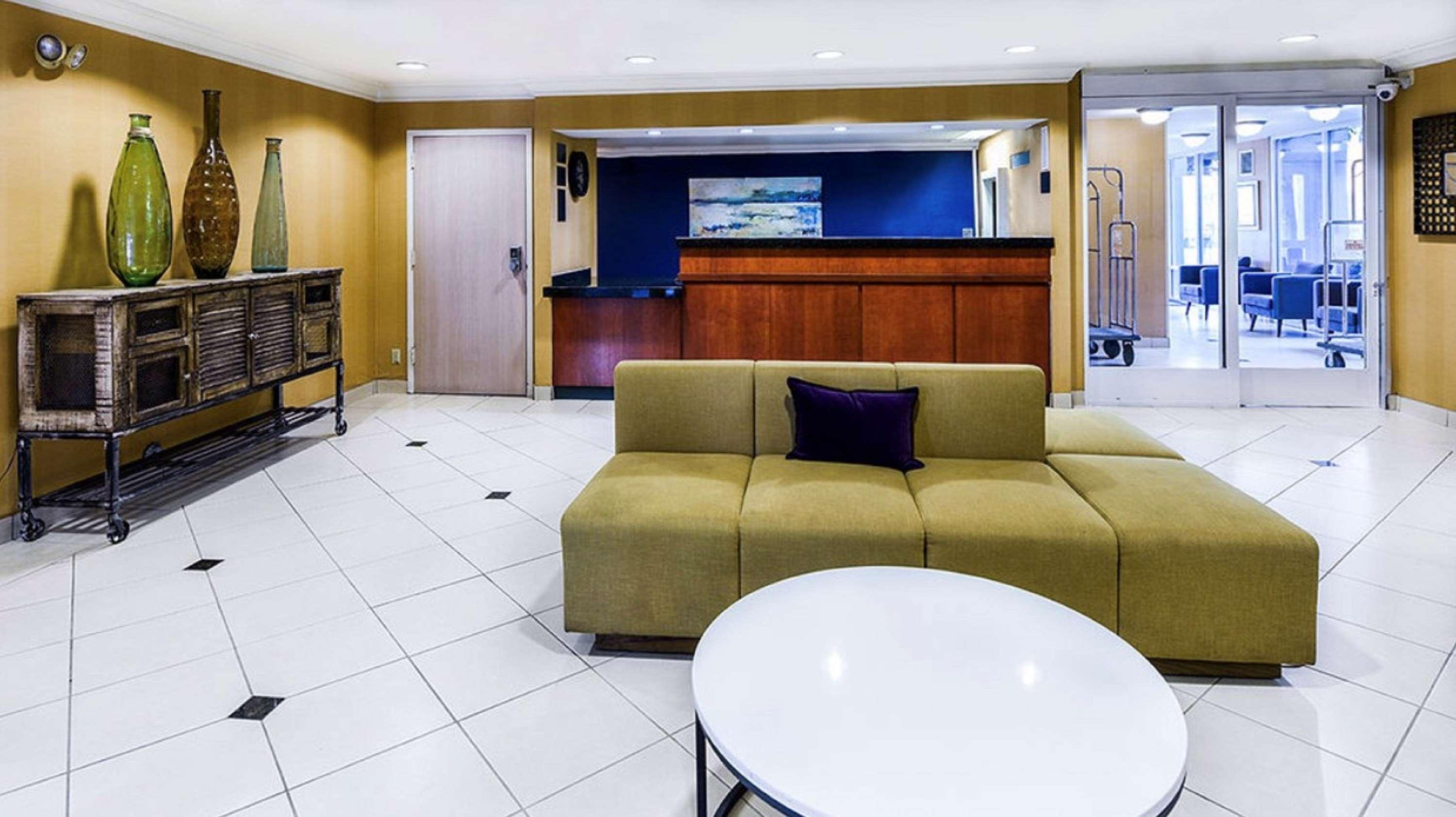Surestay Hotel By Best Western Ontario Airport Extérieur photo